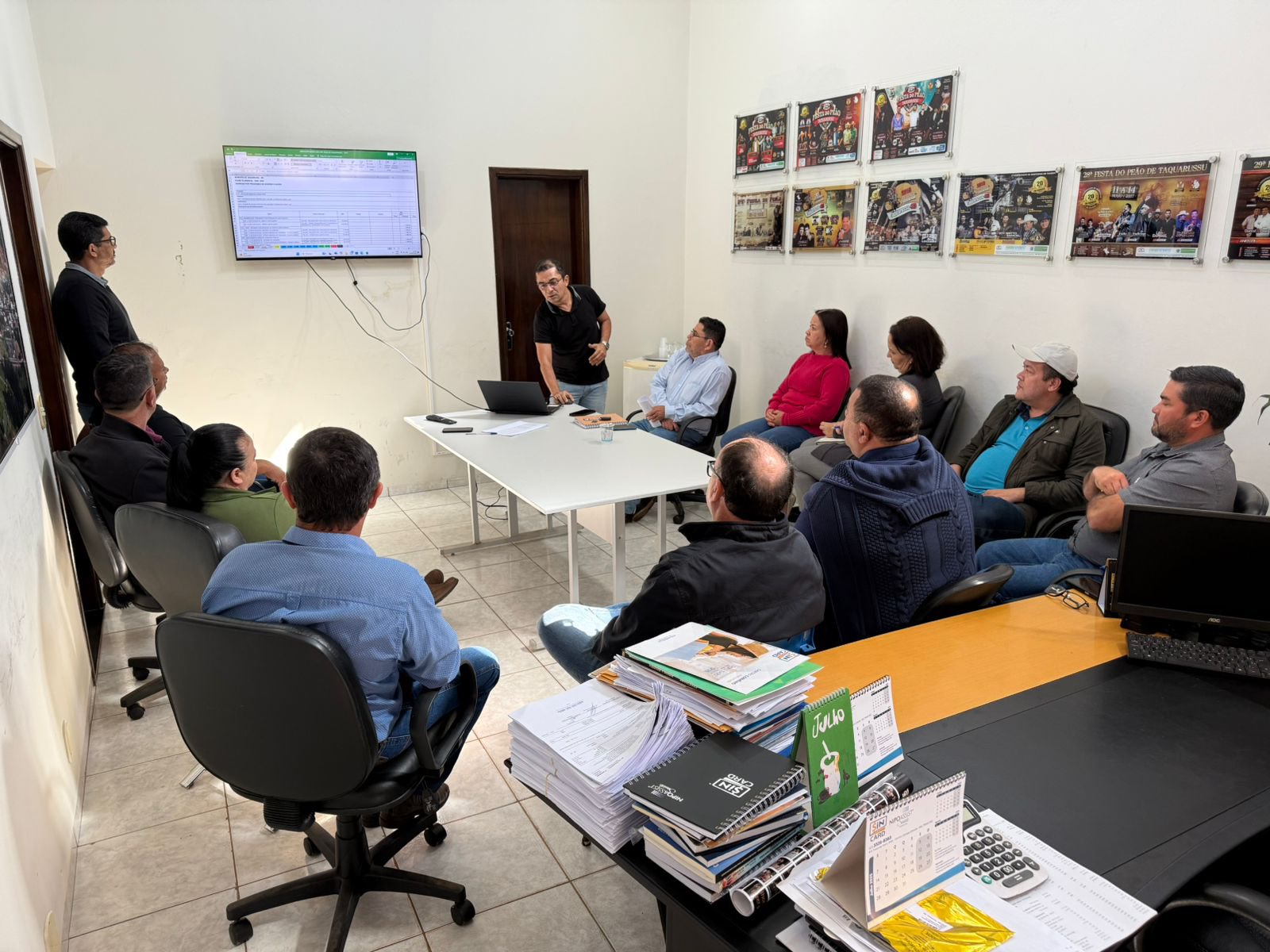 Elaboração do Plano Plurianual e Lei Orçamentária é pauta de reunião em Taquarussu