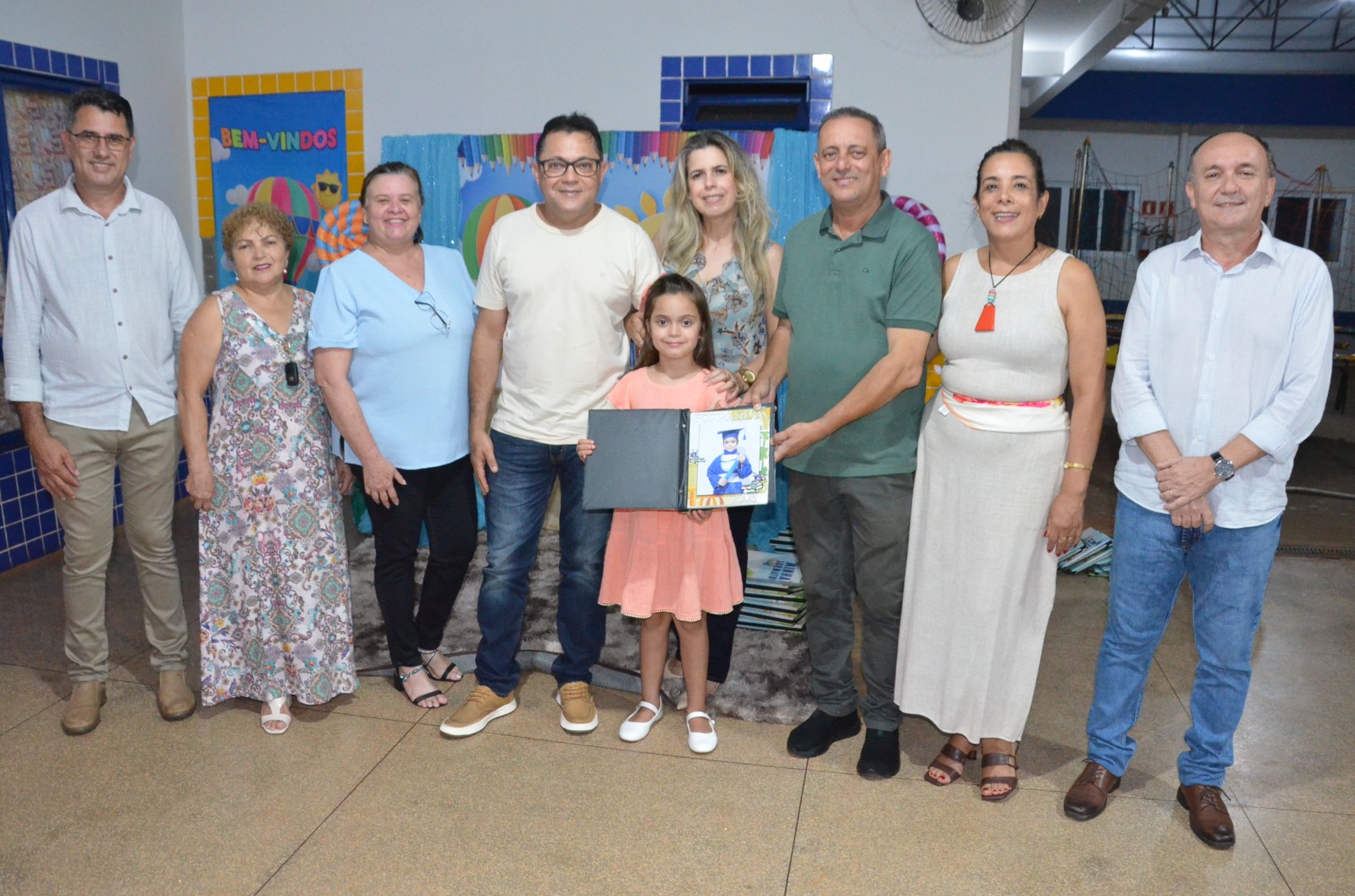 Gestão Municipal de Taquarussu realiza entrega gratuita dos álbuns para os alunos do Pré I e II do CEI